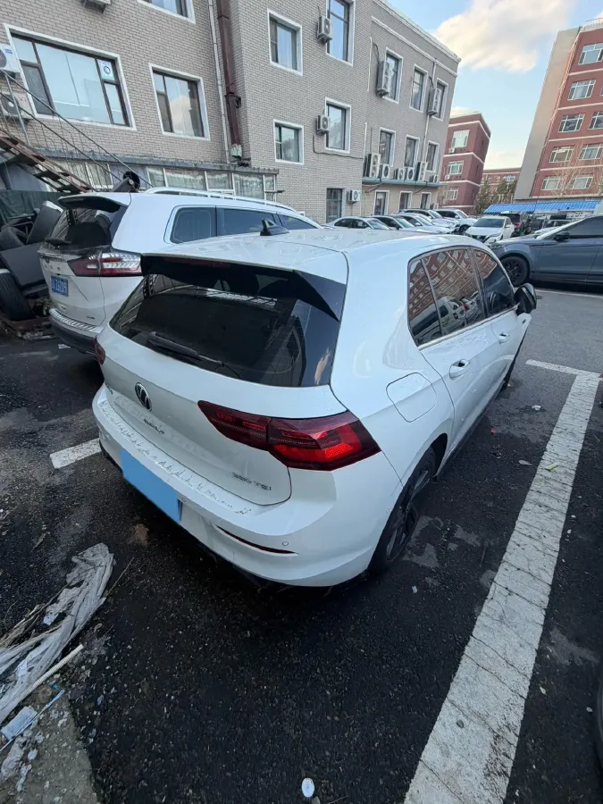 2023 Volkswagen Golf 1.4T 150HP L4 7DCT,autocango,china used car exporter,china ev exporter,chinese used car exporter,chinese used ev exporter