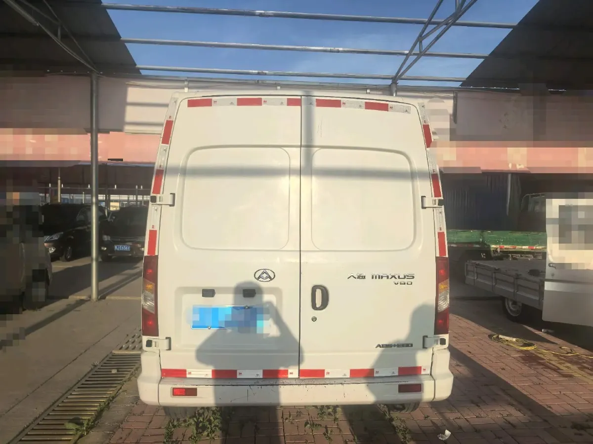 2013 MAXUS XinTu V80 2.5T 136HP L4 5MT,autocango,china used car exporter,china ev exporter,chinese used car exporter,chinese used ev exporter