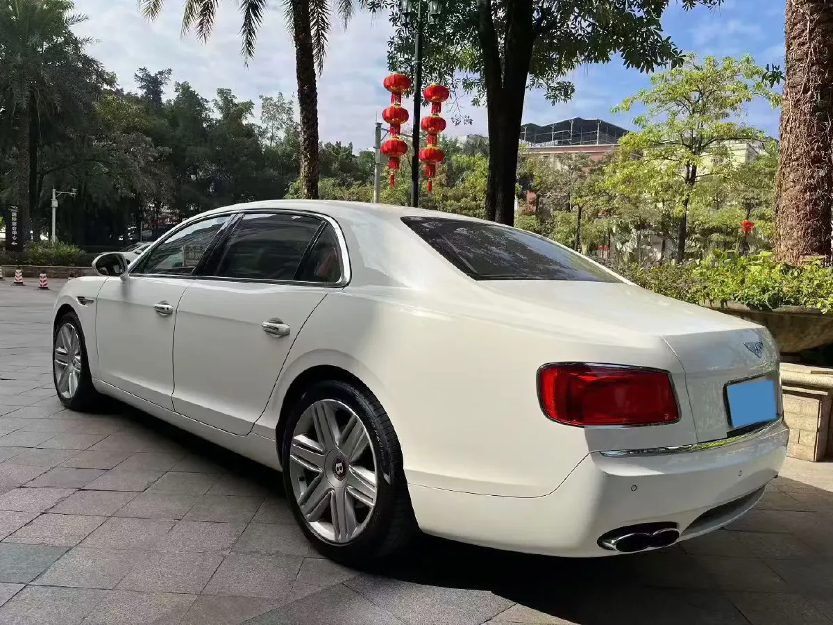 2016 Bentley Flying Spur 4.0T 507HP V8 8AT,autocango,china used car exporter,china ev exporter,chinese used car exporter,chinese used ev exporter