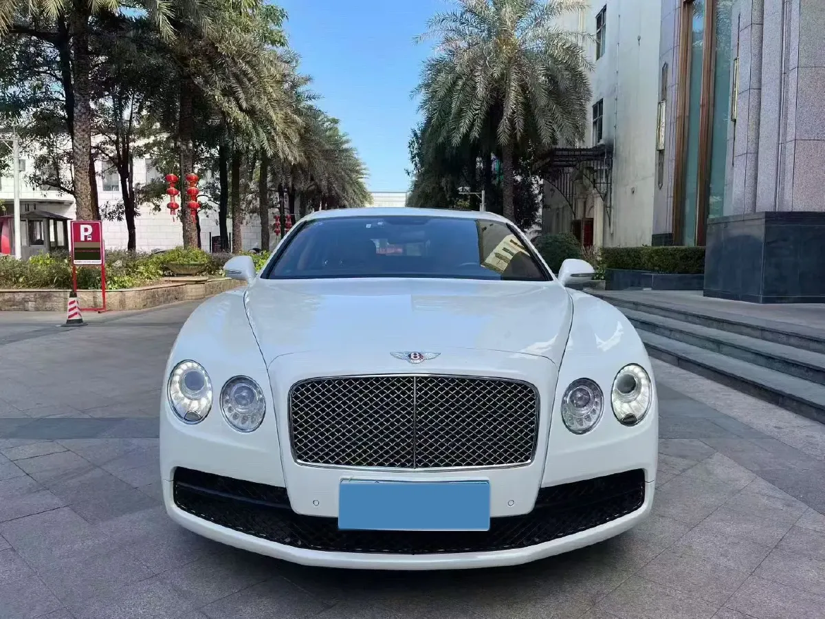 2016 Bentley Flying Spur 4.0T 507HP V8 8AT,autocango,china used car exporter,china ev exporter,chinese used car exporter,chinese used ev exporter