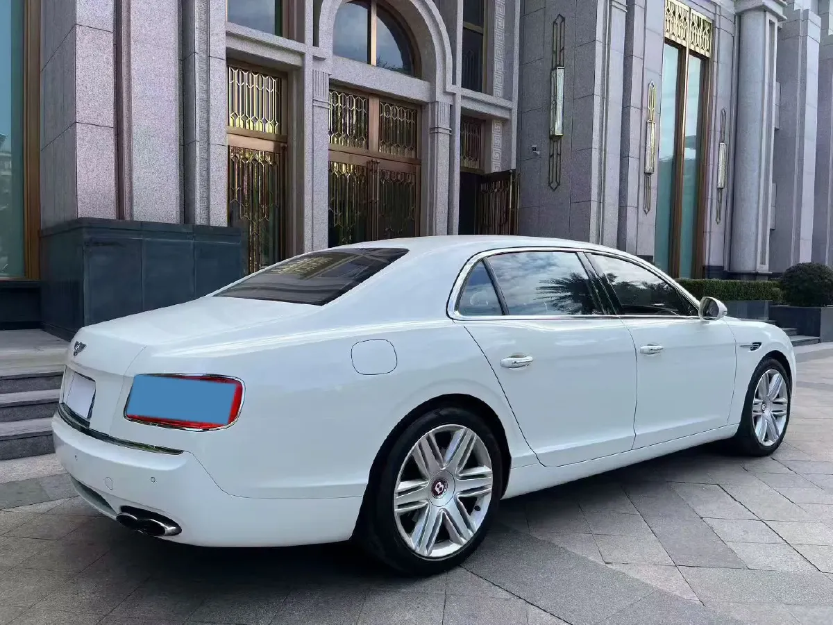 2016 Bentley Flying Spur 4.0T 507HP V8 8AT,autocango,china used car exporter,china ev exporter,chinese used car exporter,chinese used ev exporter