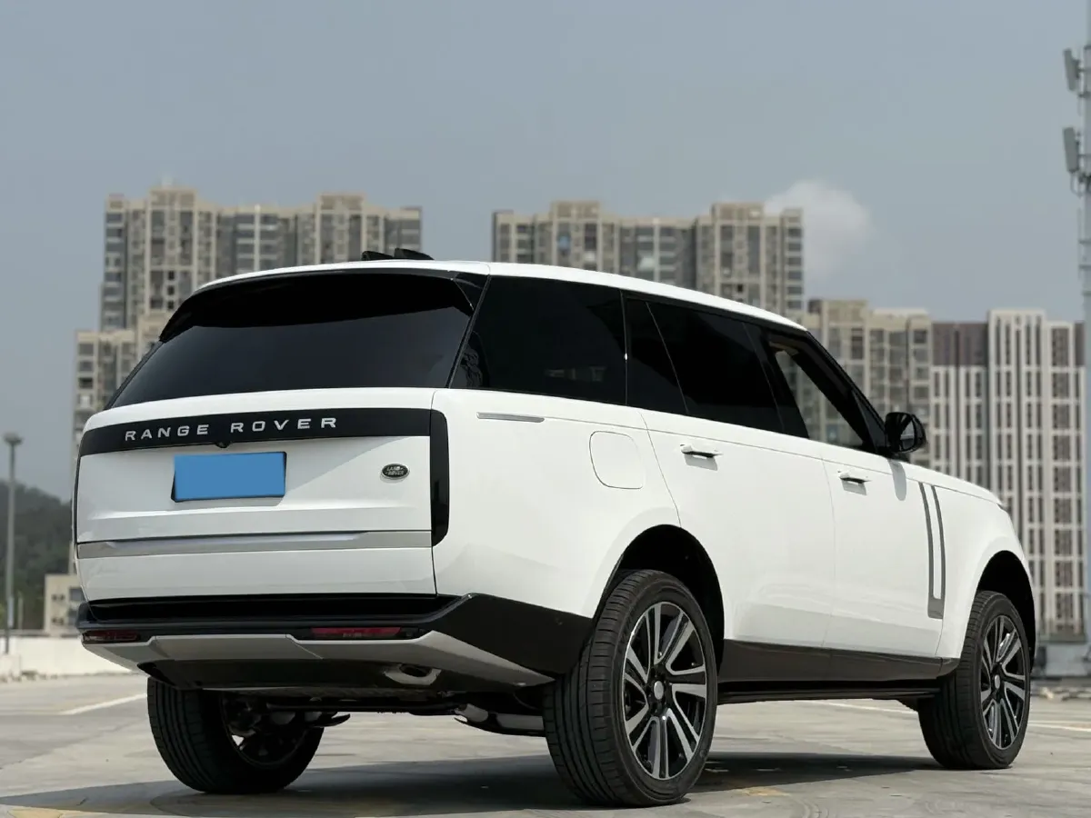 2024 Land Rover Range Rover 3.0T 400HP L6 8AT,autocango,china used car exporter,china ev exporter,chinese used car exporter,chinese used ev exporter
