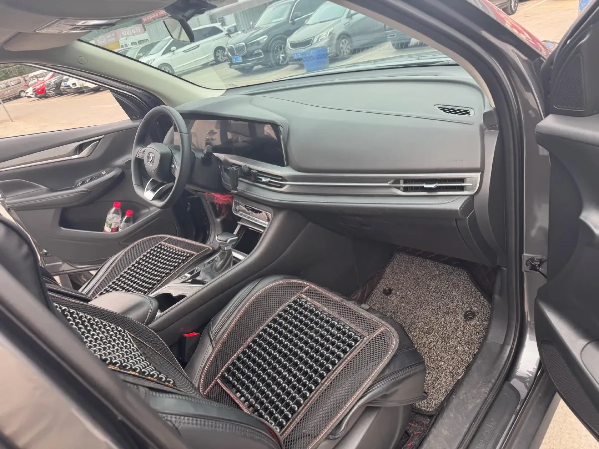 2021 ChangAn CS55 Plus 1.5T 180HP L4 7DCT,autocango,china used car exporter,china ev exporter,chinese used car exporter,chinese used ev exporter