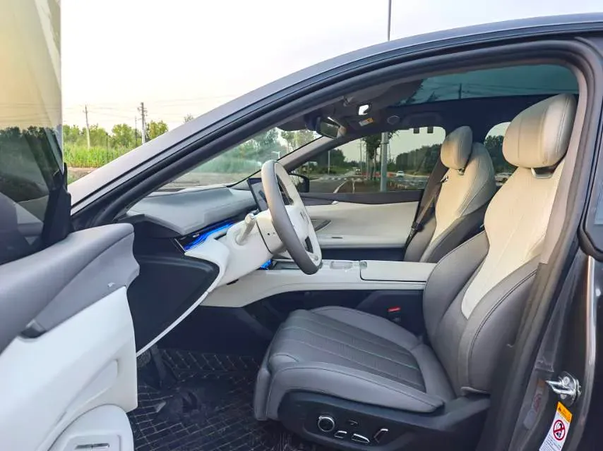 2024 Deepal L07 BEV 56.12KWH,autocango,china used car exporter,china ev exporter,chinese used car exporter,chinese used ev exporter