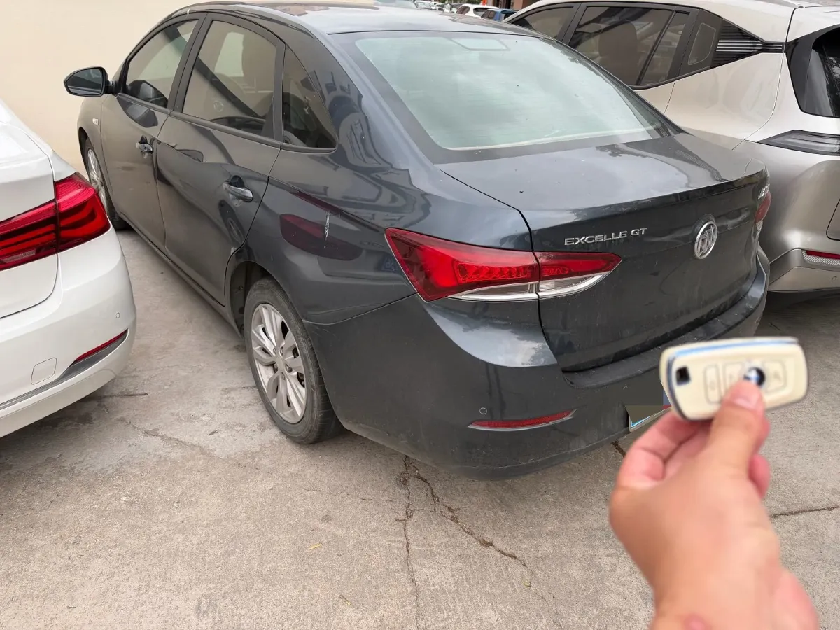 2020 Buick Encore 1.0T 125HP L3 6AT,autocango,china used car exporter,china ev exporter,chinese used car exporter,chinese used ev exporter