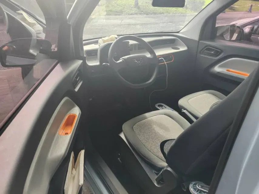 2020 WuLing HongGuang MINI EV BEV 9.3KWH,autocango,china used car exporter,china ev exporter,chinese used car exporter,chinese used ev exporter