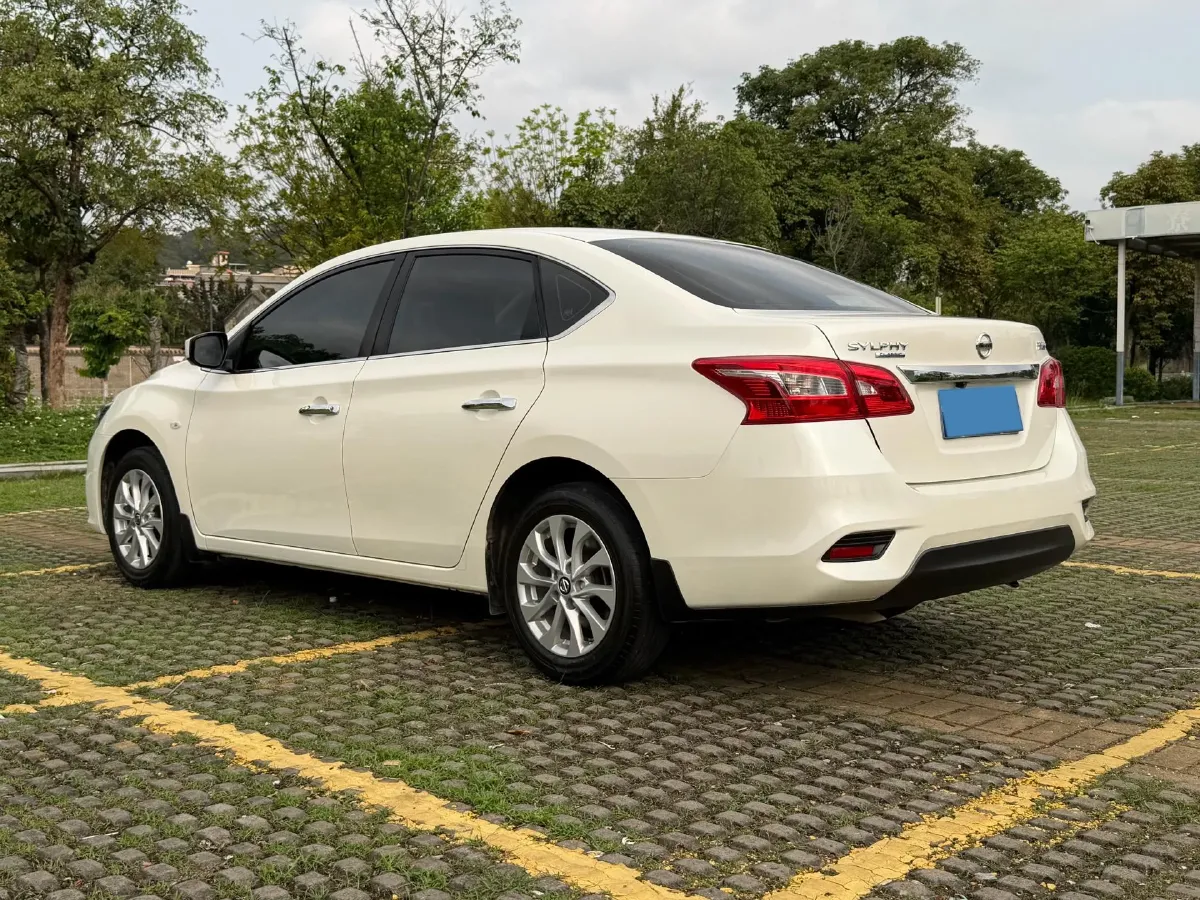 2022 Nissan Sylphy 1.6L 122HP L4 CVT,autocango,china used car exporter,china ev exporter,chinese used car exporter,chinese used ev exporter