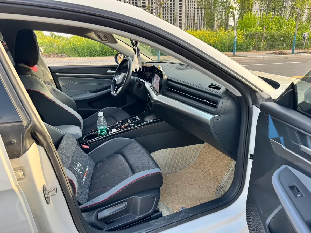 2023 Volkswagen Lamando 1.4T 150HP L4 7DCT,autocango,china used car exporter,china ev exporter,chinese used car exporter,chinese used ev exporter