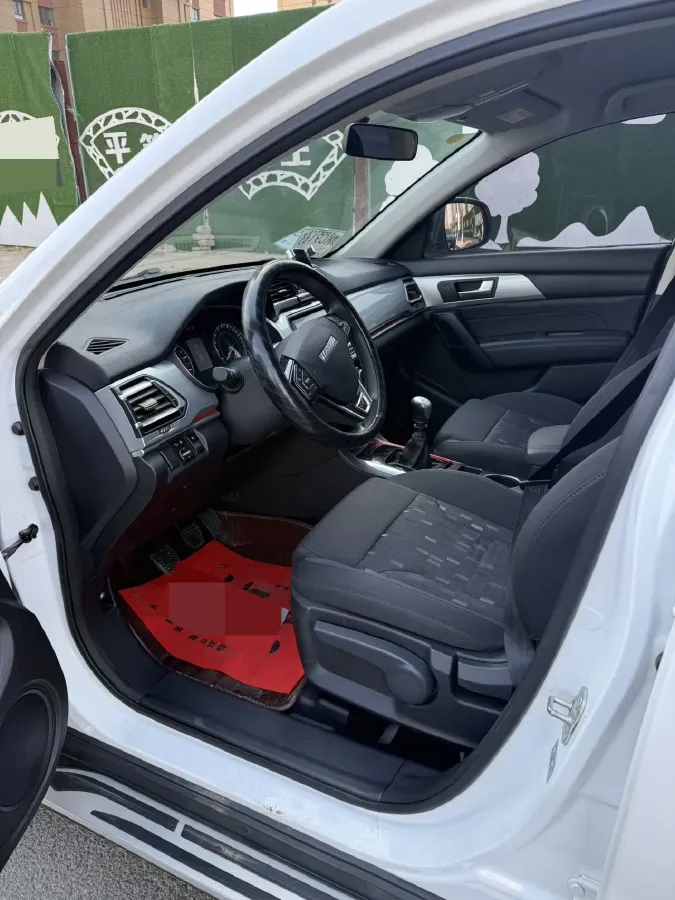 2018 Haval H2 1.5T 150HP L4 6MT,autocango,china used car exporter,china ev exporter,chinese used car exporter,chinese used ev exporter