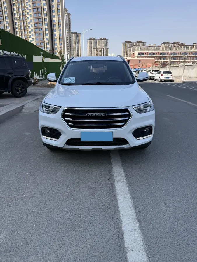 2018 Haval H2 1.5T 150HP L4 6MT,autocango,china used car exporter,china ev exporter,chinese used car exporter,chinese used ev exporter
