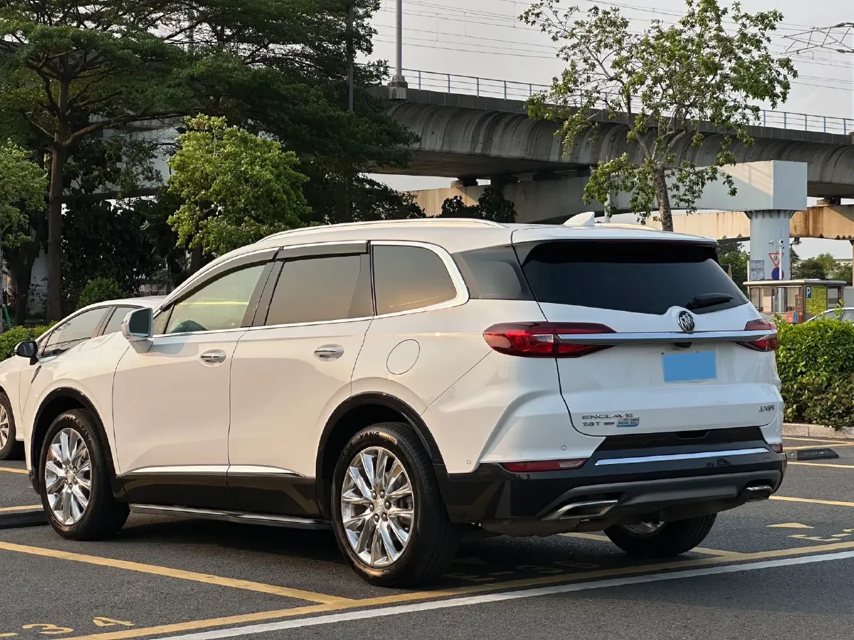 2020 Buick Enclave 2.0T 237HP L4 9AT,autocango,china used car exporter,china ev exporter,chinese used car exporter,chinese used ev exporter