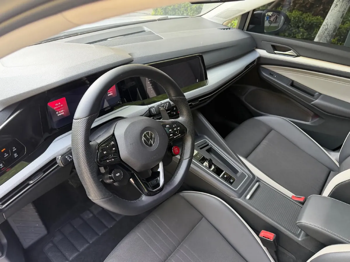 2021 Volkswagen Golf 1.4T 150HP L4 7DCT,autocango,china used car exporter,china ev exporter,chinese used car exporter,chinese used ev exporter