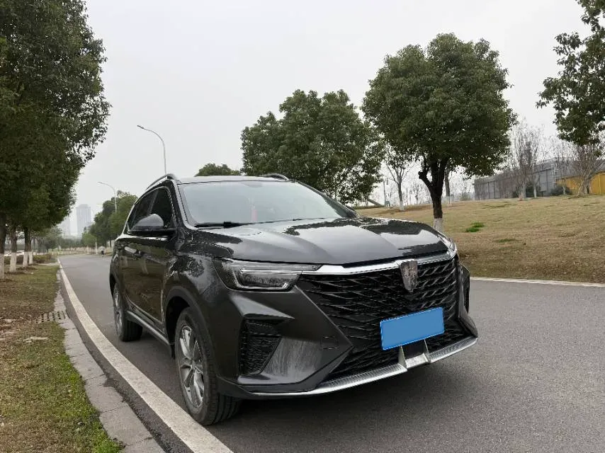 2025 Roewe RX5 1.5T 181HP L4 7DCT,autocango,china used car exporter,china ev exporter,chinese used car exporter,chinese used ev exporter