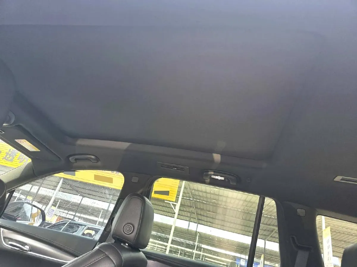 2022 Cadillac XT6 2.0T 237HP L4 9AT,autocango,china used car exporter,china ev exporter,chinese used car exporter,chinese used ev exporter