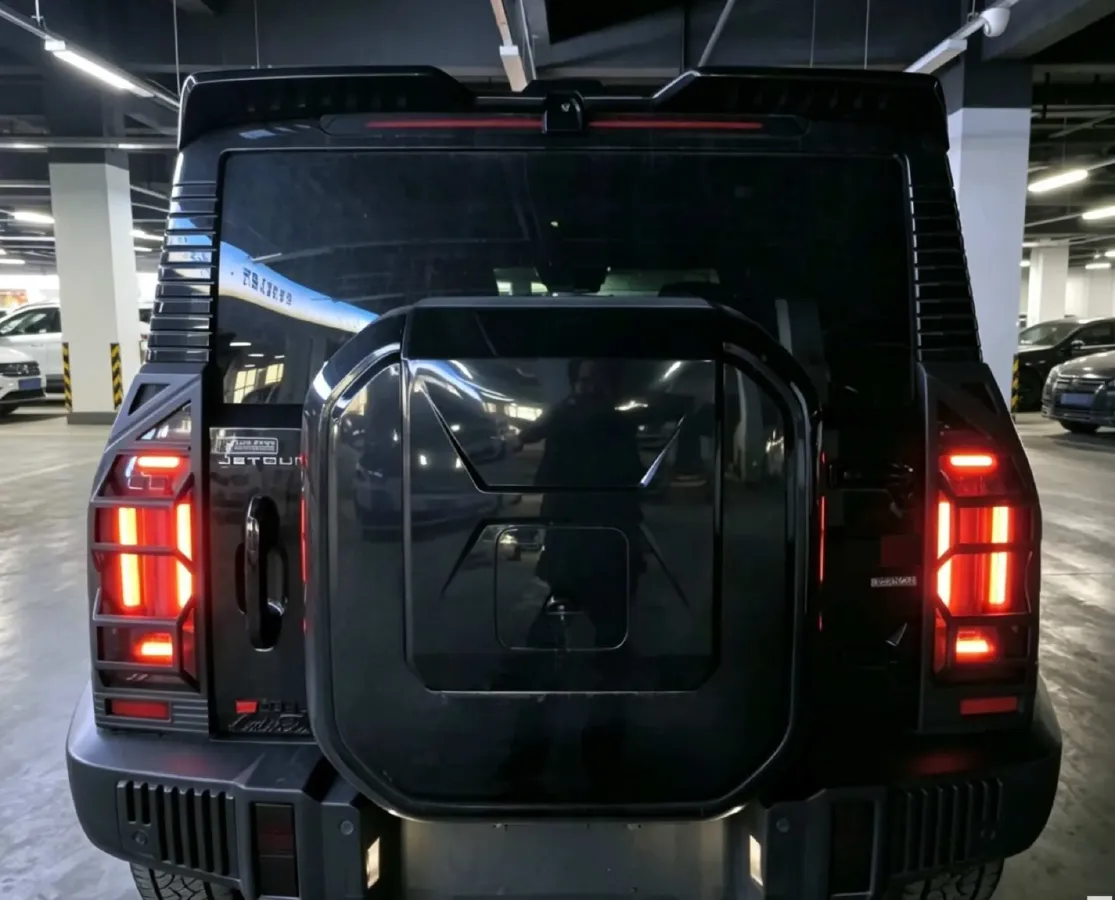 2023 Jetour Traveller 2.0T 254HP L4 7DCT,autocango,china used car exporter,china ev exporter,chinese used car exporter,chinese used ev exporter