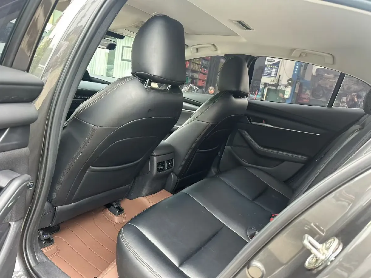 2020 Mazda 3 Axela 1.5L 117HP L4 6AT,autocango,china used car exporter,china ev exporter,chinese used car exporter,chinese used ev exporter