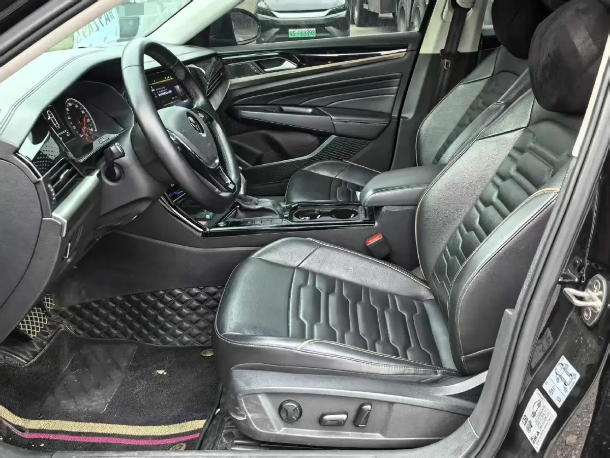 2020 Volkswagen Passat 2.0T 186HP L4 7DCT,autocango,china used car exporter,china ev exporter,chinese used car exporter,chinese used ev exporter