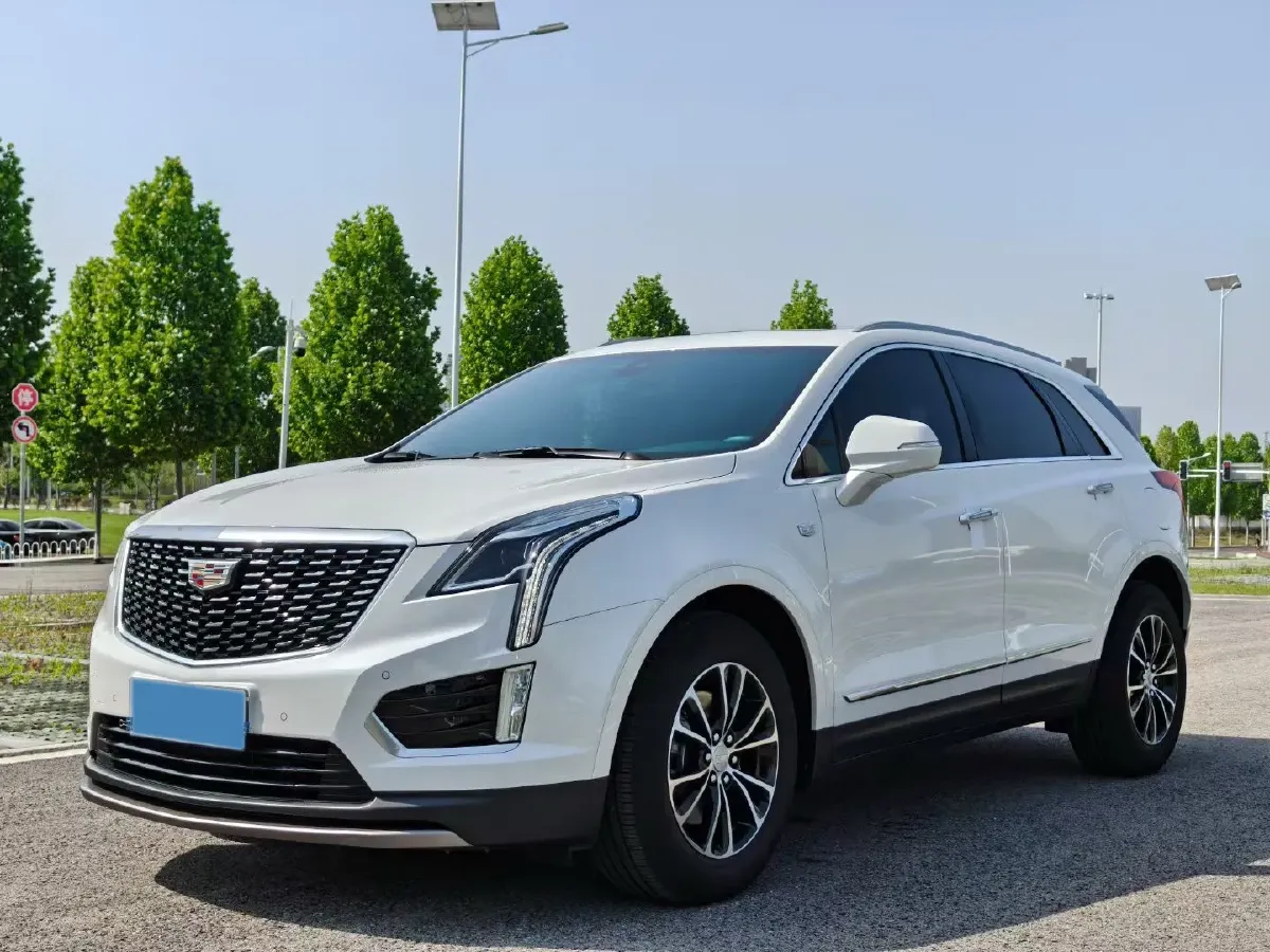 2022 Cadillac XT5 2.0T 237HP L4 9AT,autocango,china used car exporter,china ev exporter,chinese used car exporter,chinese used ev exporter