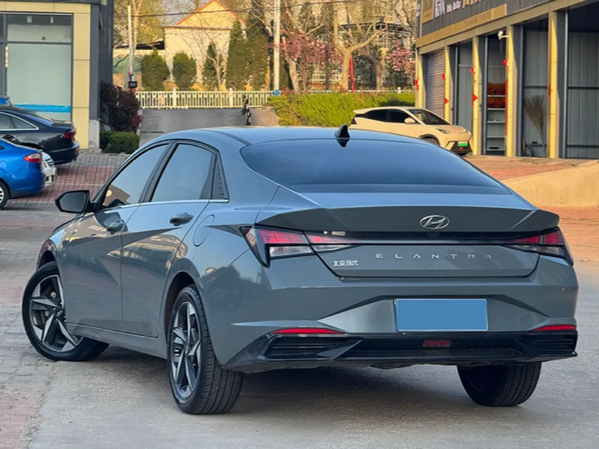 2021 Hyundai Elantra 1.5L 115HP L4 CVT,autocango,china used car exporter,china ev exporter,chinese used car exporter,chinese used ev exporter