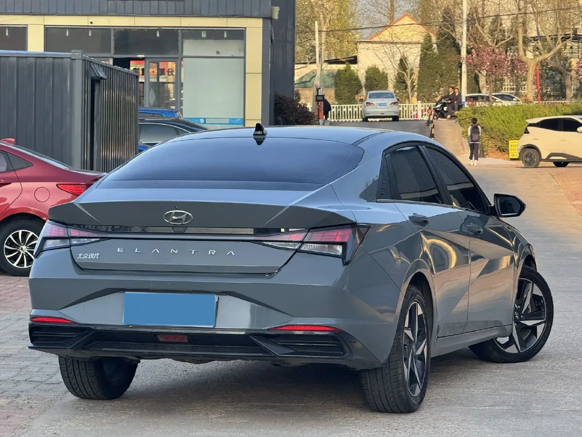 2021 Hyundai Elantra 1.5L 115HP L4 CVT,autocango,china used car exporter,china ev exporter,chinese used car exporter,chinese used ev exporter