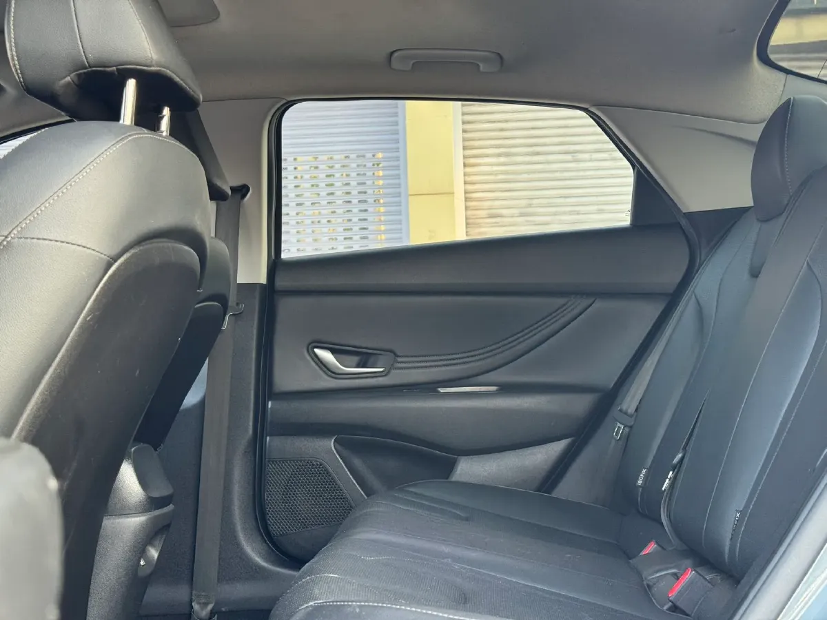 2021 Hyundai Elantra 1.5L 115HP L4 CVT,autocango,china used car exporter,china ev exporter,chinese used car exporter,chinese used ev exporter