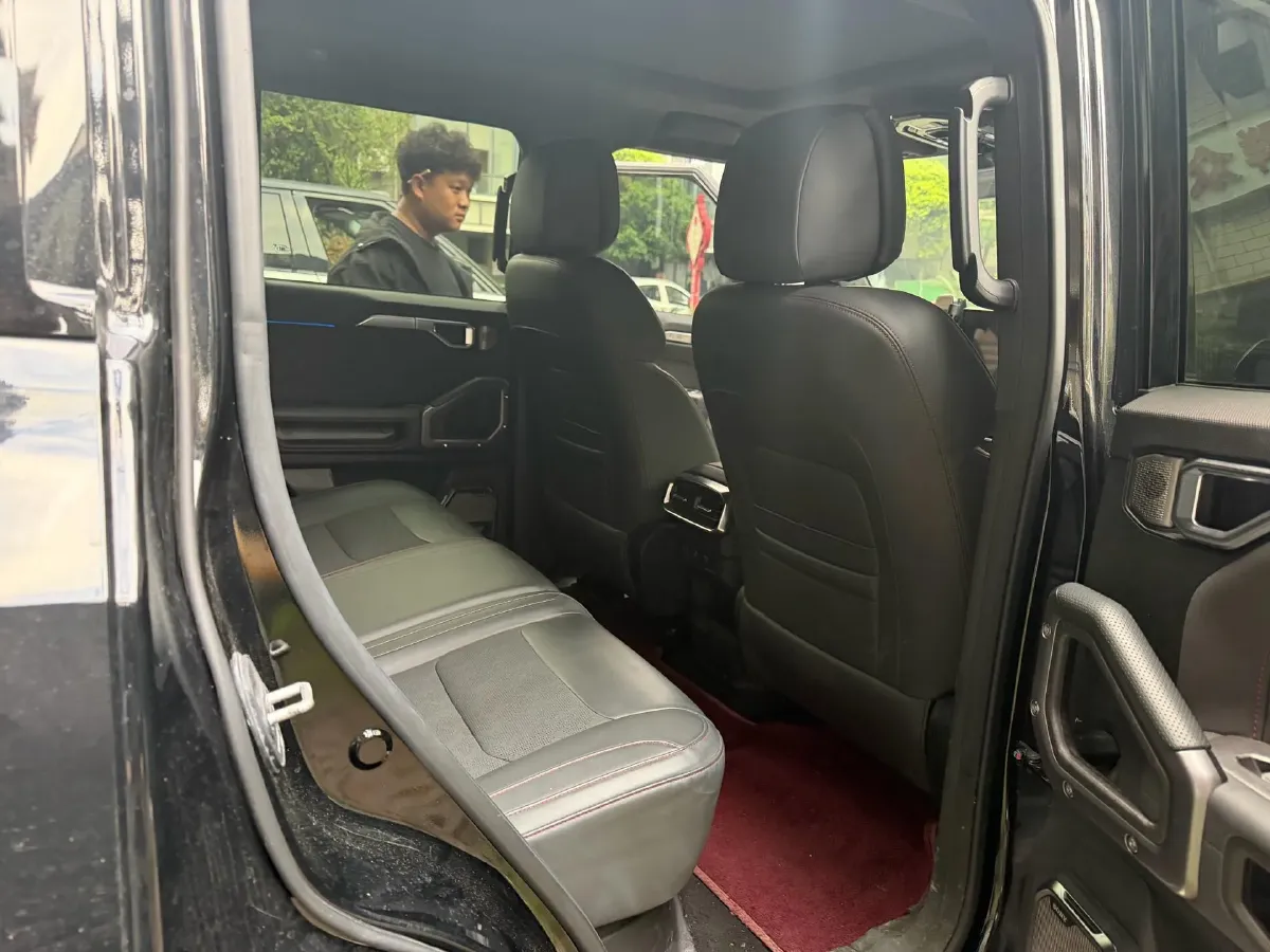 2023 Jetour Traveller 2.0T 254HP L4 7DCT,autocango,china used car exporter,china ev exporter,chinese used car exporter,chinese used ev exporter