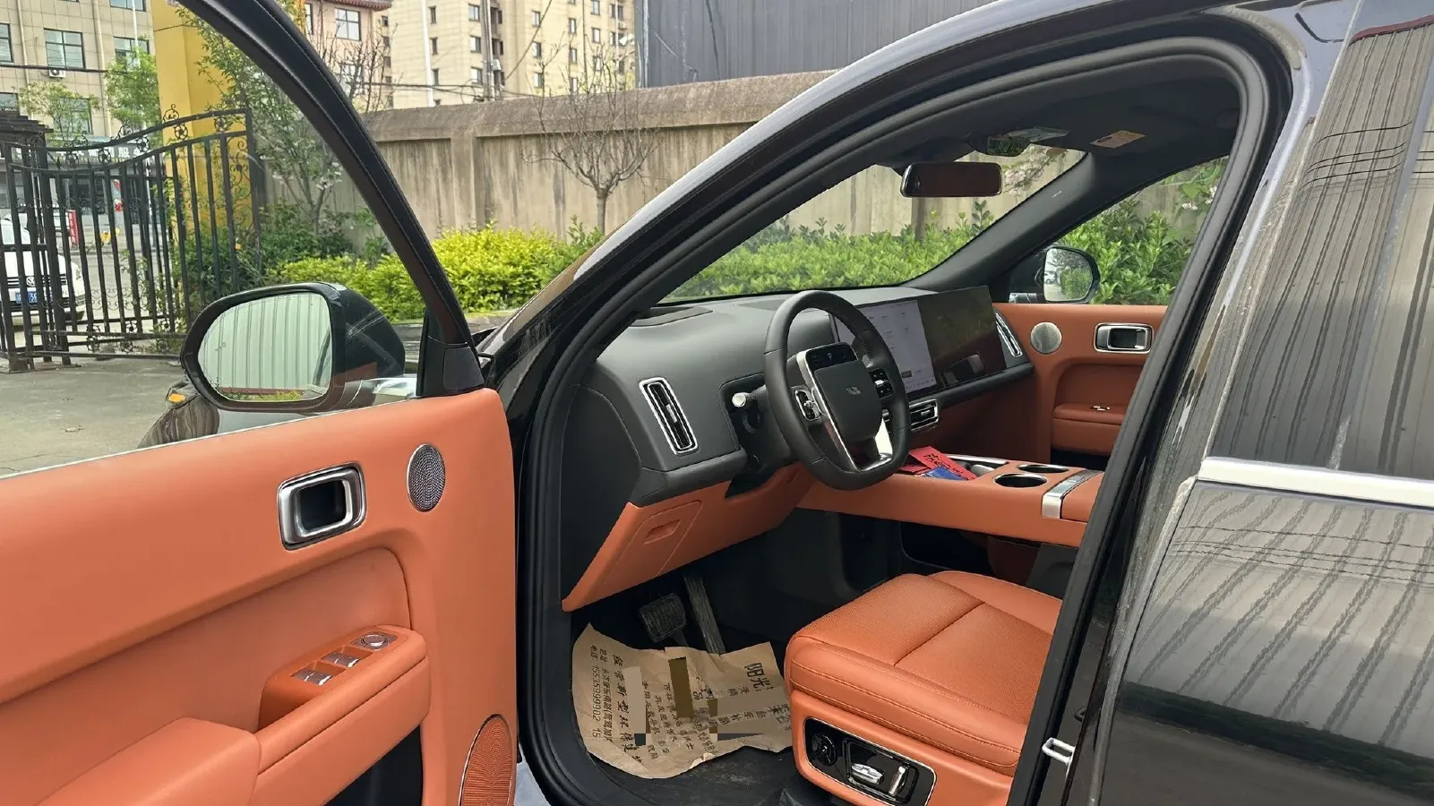 2024 Volvo S60 2.0T 197HP L4 7DCT,autocango,china used car exporter,china ev exporter,chinese used car exporter,chinese used ev exporter