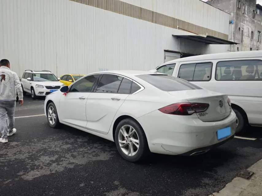 2020 Buick Regal 1.5T 169HP L4 9AT,autocango,china used car exporter,china ev exporter,chinese used car exporter,chinese used ev exporter