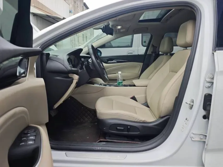 2020 Buick Regal 1.5T 169HP L4 9AT,autocango,china used car exporter,china ev exporter,chinese used car exporter,chinese used ev exporter