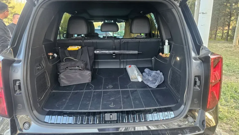 2025 GAC Trumpchi GS8 2.0T 252HP L4 8AT,autocango,china used car exporter,china ev exporter,chinese used car exporter,chinese used ev exporter