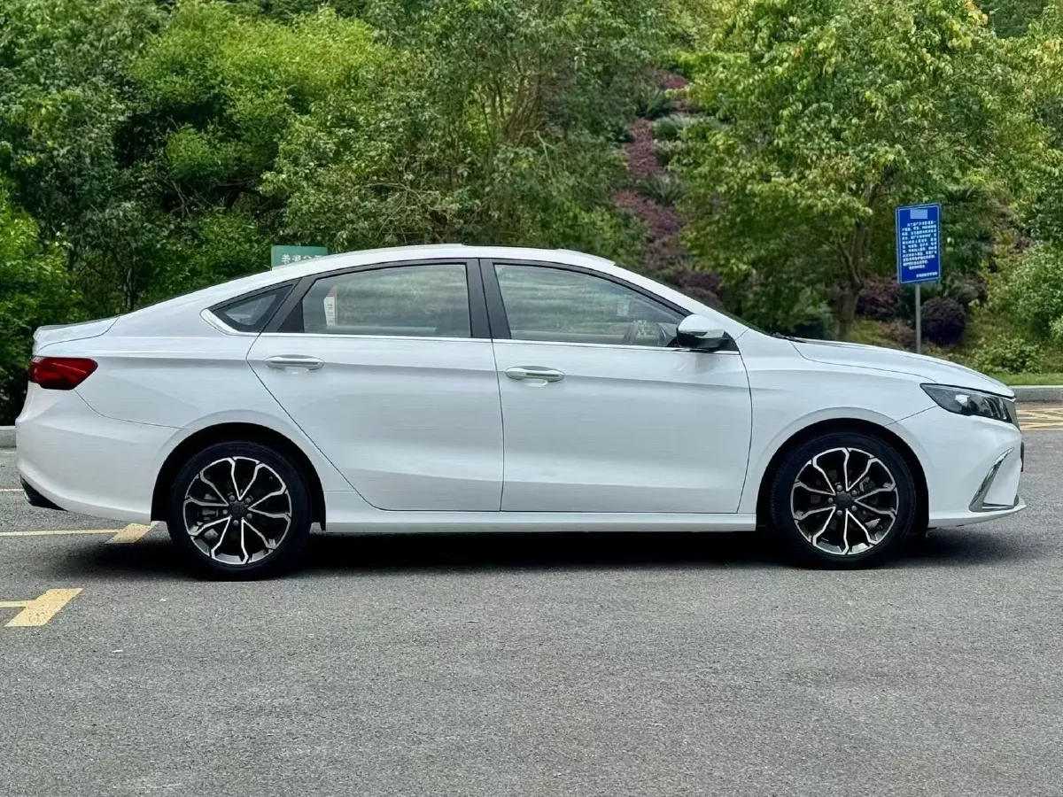 2021 Geely Binray 1.4T 141HP L4 CVT,autocango,china used car exporter,china ev exporter,chinese used car exporter,chinese used ev exporter