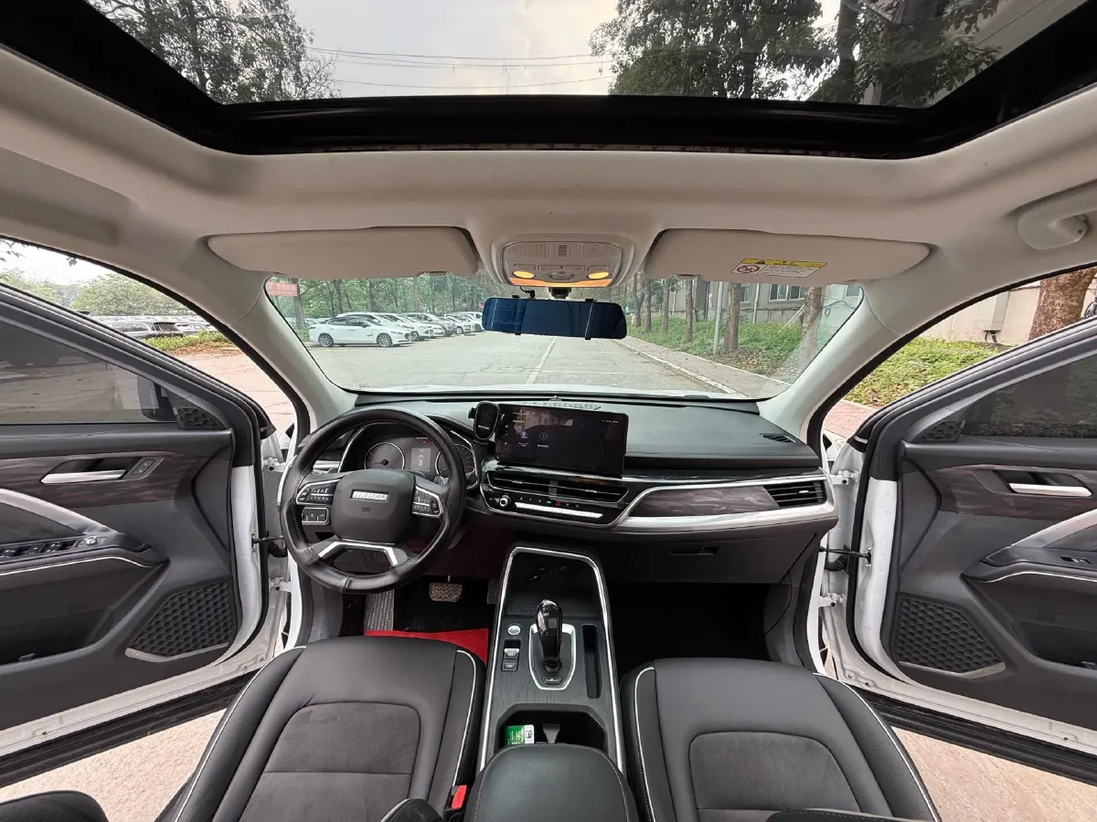 2021 Haval H6 1.5T 150HP L4 7DCT,autocango,china used car exporter,china ev exporter,chinese used car exporter,chinese used ev exporter