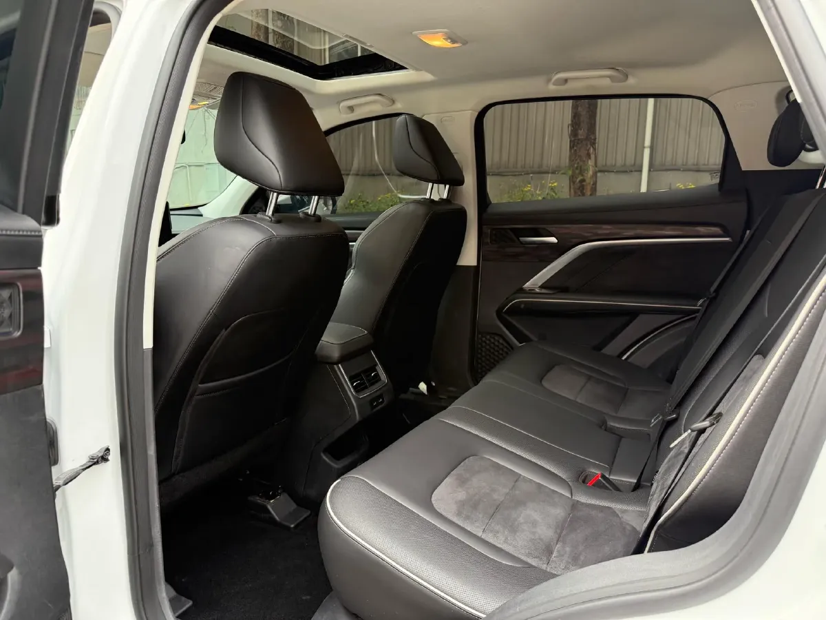 2021 Haval H6 1.5T 150HP L4 7DCT,autocango,china used car exporter,china ev exporter,chinese used car exporter,chinese used ev exporter