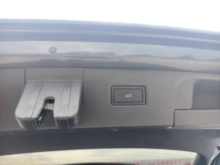 2022 Volkswagen Tayron 2.0T 186HP L4 7DCT,autocango,china used car exporter,china ev exporter,chinese used car exporter,chinese used ev exporter