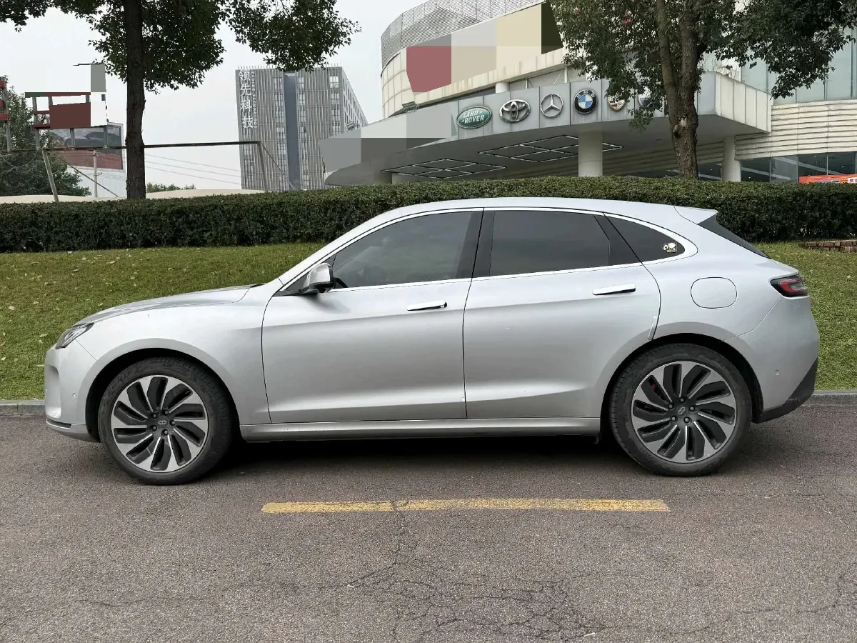 2022 JMC YuHu 7 2.0T 141HP L4 8AT,autocango,china used car exporter,china ev exporter,chinese used car exporter,chinese used ev exporter