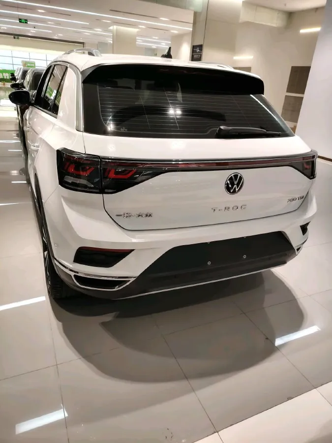 2023 Volkswagen T-Roc 1.4T 150HP L4 7DCT,autocango,china used car exporter,china ev exporter,chinese used car exporter,chinese used ev exporter