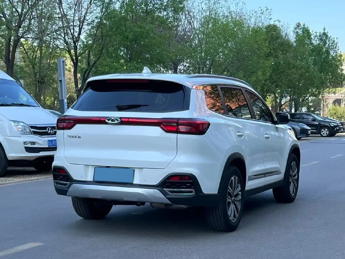 2018 Chery Tiggo 8 1.5T 147HP L4 6MT,autocango,china used car exporter,china ev exporter,chinese used car exporter,chinese used ev exporter