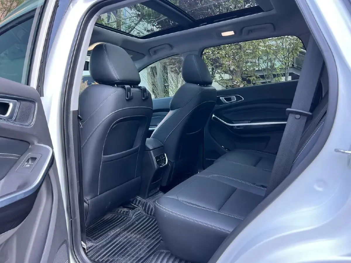 2018 Chery Tiggo 8 1.5T 147HP L4 6MT,autocango,china used car exporter,china ev exporter,chinese used car exporter,chinese used ev exporter