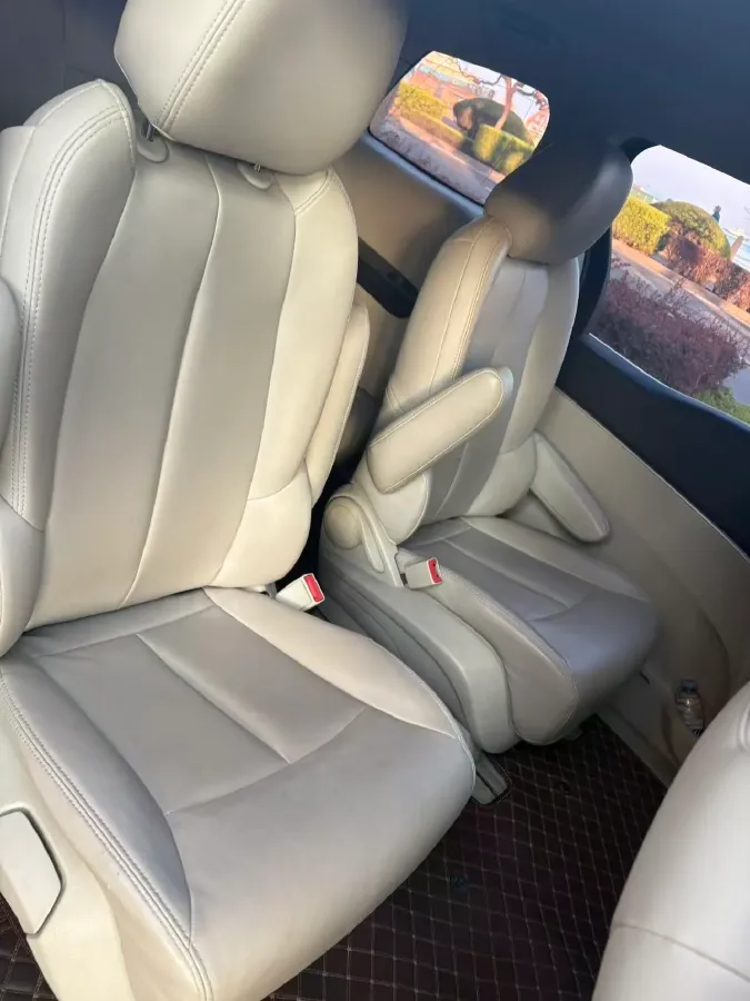 2021 Buick GL8 2.0T 237HP L4 9AT,autocango,china used car exporter,china ev exporter,chinese used car exporter,chinese used ev exporter