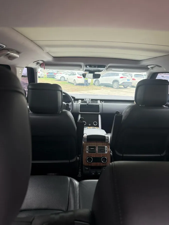 2019 BMW 7 Series 3.0T 340HP L6 8AT,autocango,china used car exporter,china ev exporter,chinese used car exporter,chinese used ev exporter