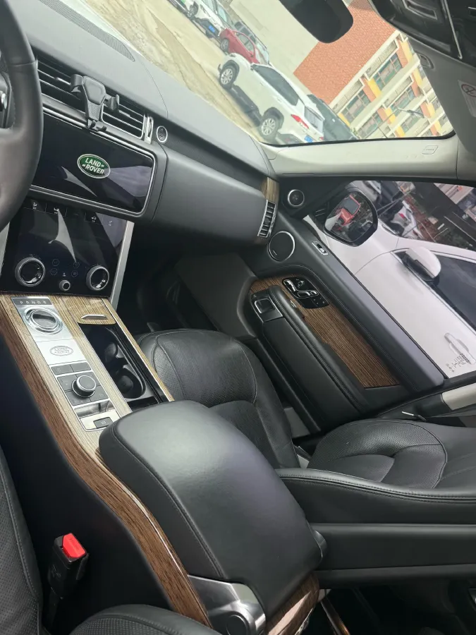 2019 BMW 7 Series 3.0T 340HP L6 8AT,autocango,china used car exporter,china ev exporter,chinese used car exporter,chinese used ev exporter