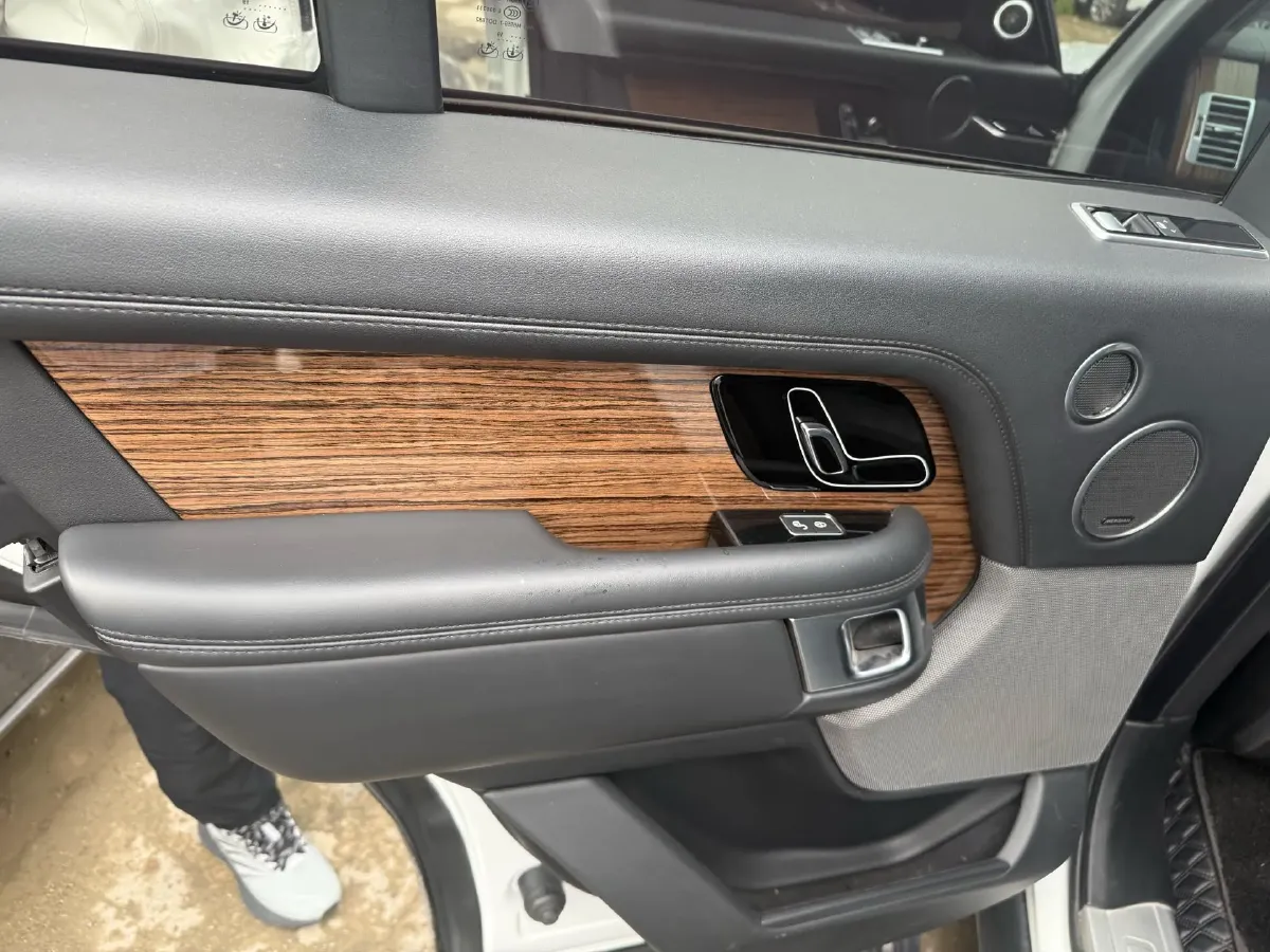 2019 BMW 7 Series 3.0T 340HP L6 8AT,autocango,china used car exporter,china ev exporter,chinese used car exporter,chinese used ev exporter