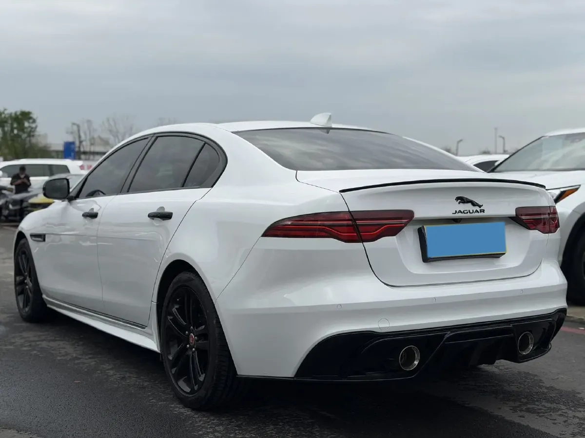 2023 Jaguar XEL 2.0T 250HP L4 8AT,autocango,china used car exporter,china ev exporter,chinese used car exporter,chinese used ev exporter