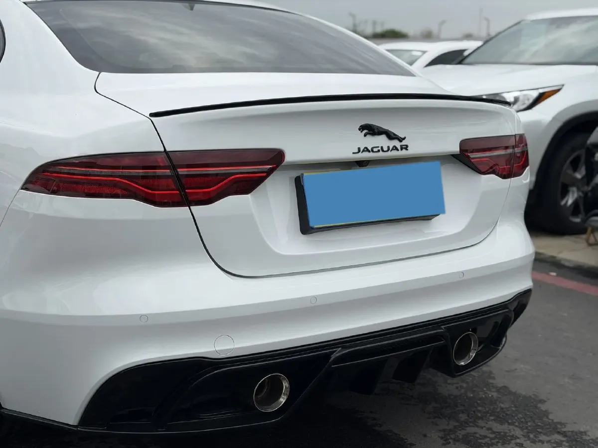 2023 Jaguar XEL 2.0T 250HP L4 8AT,autocango,china used car exporter,china ev exporter,chinese used car exporter,chinese used ev exporter
