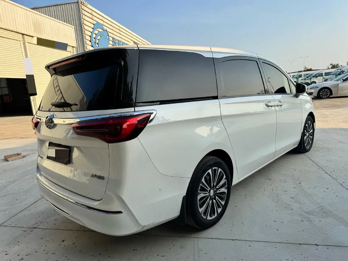 2020 Buick GL8 2.0T 237HP L4 9AT,autocango,china used car exporter,china ev exporter,chinese used car exporter,chinese used ev exporter