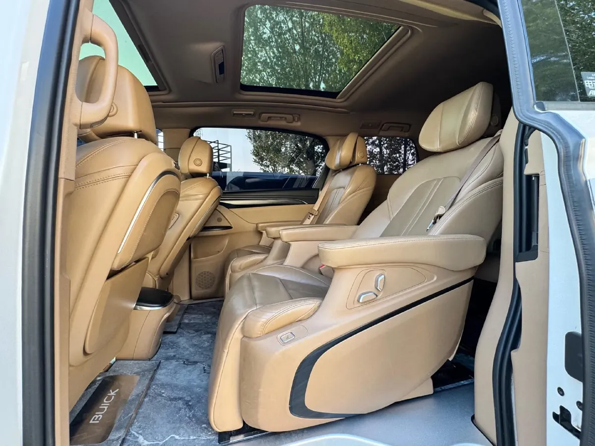 2020 Buick GL8 2.0T 237HP L4 9AT,autocango,china used car exporter,china ev exporter,chinese used car exporter,chinese used ev exporter