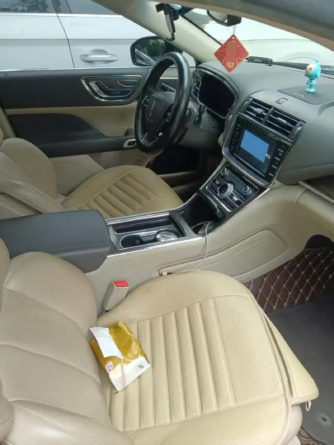 2017 Lincoln Continental 2.0T 261HP L4 6AT,autocango,china used car exporter,china ev exporter,chinese used car exporter,chinese used ev exporter