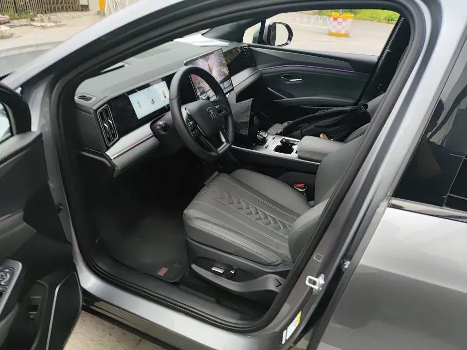 2025 BYD SongL DM-i 1.5L 101HP L4 E-CVT PHEV 18.3KWH,autocango,china used car exporter,china ev exporter,chinese used car exporter,chinese used ev exporter