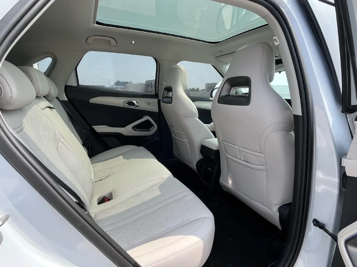 2024 BYD YuanUP BEV 45.12KWH,autocango,china used car exporter,china ev exporter,chinese used car exporter,chinese used ev exporter