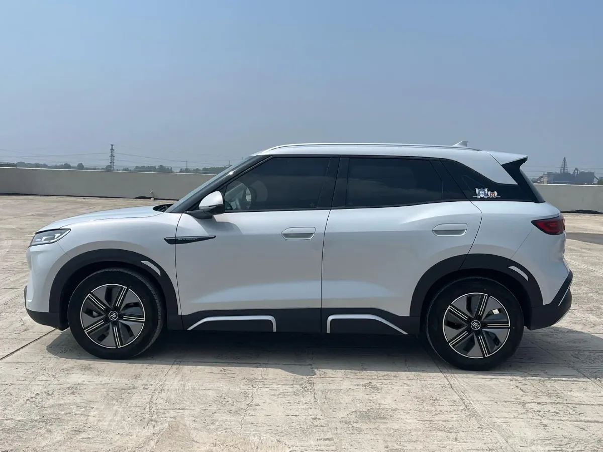 2024 BYD YuanUP BEV 45.12KWH,autocango,china used car exporter,china ev exporter,chinese used car exporter,chinese used ev exporter